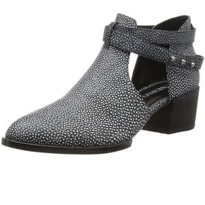 Senso Womens 'Qimat VI' Indigo Sz. 7 1/2